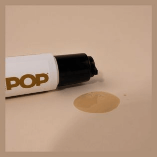 POP Silk Oil – olieflacon in flatlay met verpakking