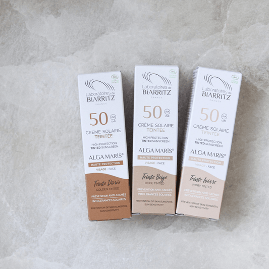 Laboratoires - getinte gezichtszonnecrème SPF30 en SPF50
