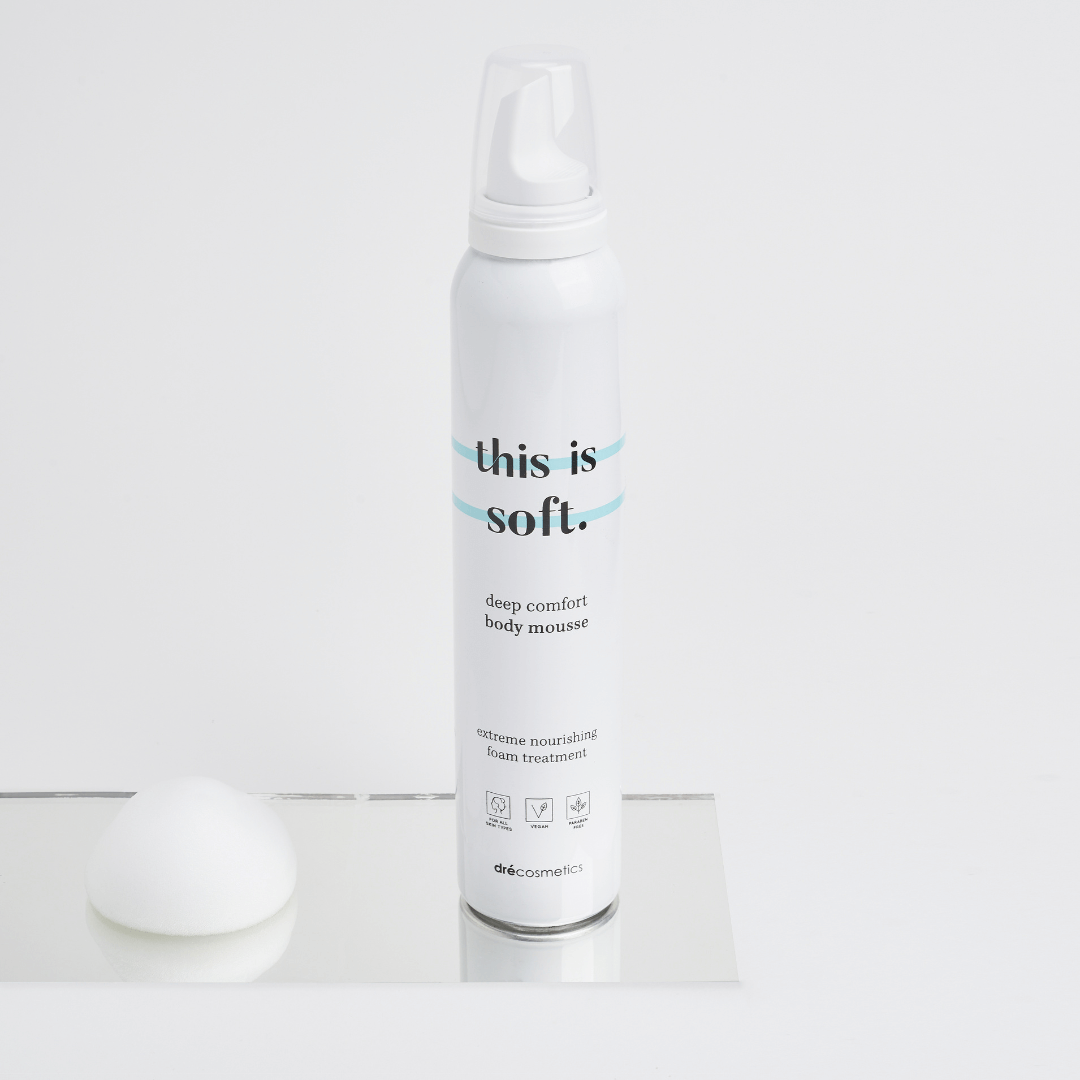 Luchtige body mousse van This is Us – voor droge en gevoelige huid - voorbeeld textuur schuim