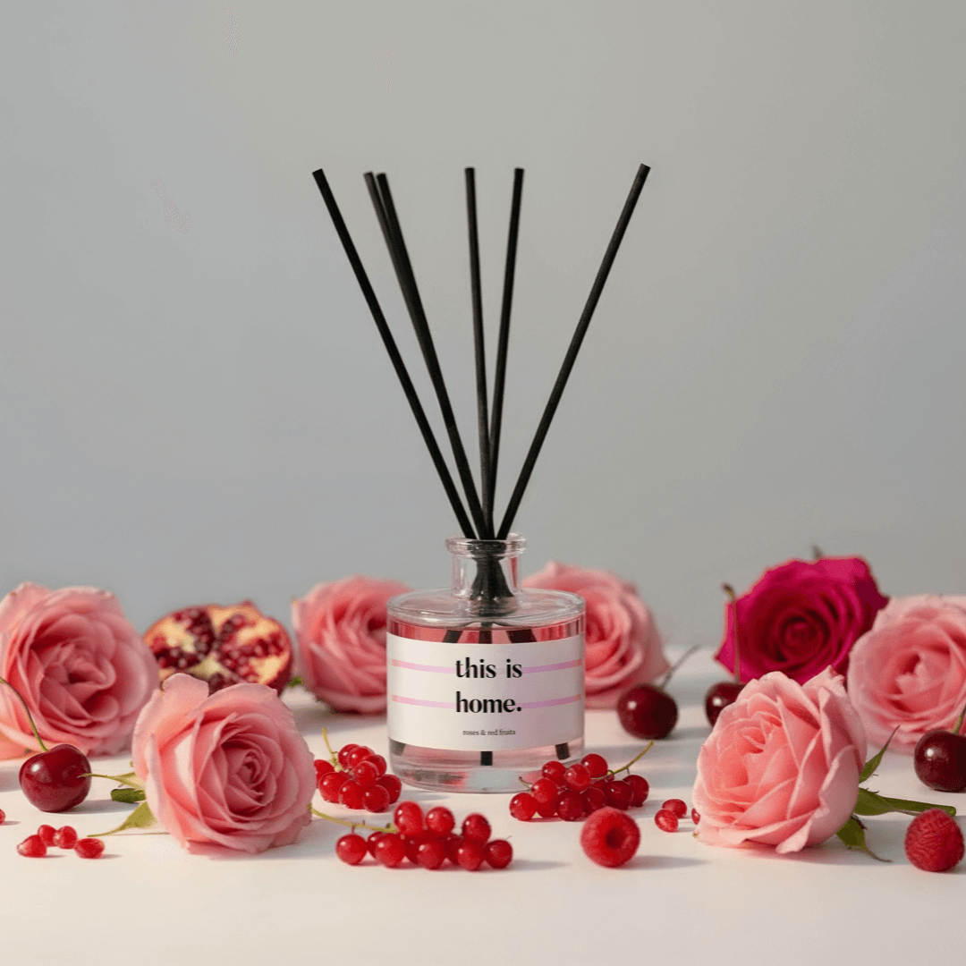 this is home. | Geurstokjes (Rozen & Rode vruchten)