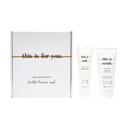 THIS IS US giftset - bodyscrub en bodycrème