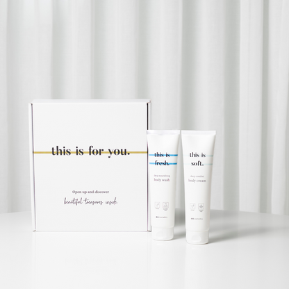 THIS IS US giftset - douchegel en bodycrème